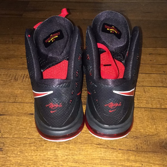 Lebrons 8 ps away - Picture 4 of 6